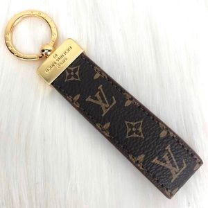 Louis Vuitton Dragonne key holder